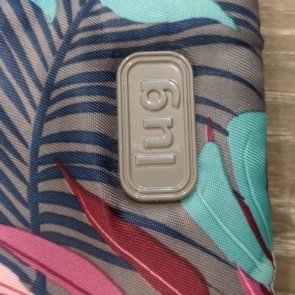 Lug Camper Shoulder/Crossbody Bag - Picture 6 of 13